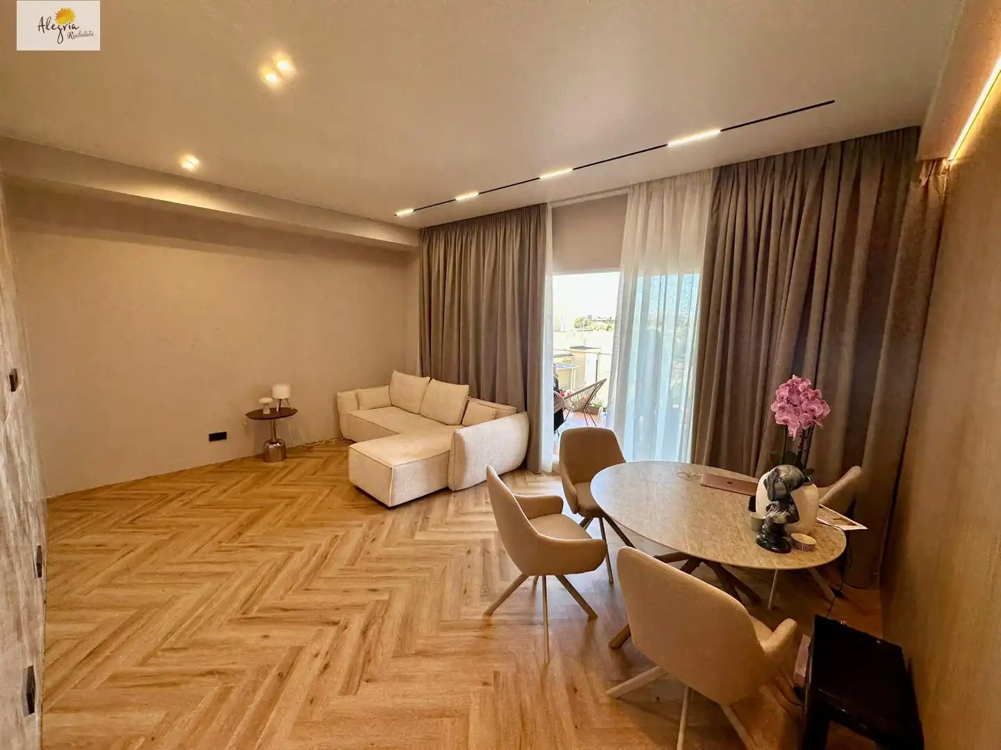 Sala de estar de Apartamento en venta en Paterna con Aire acondicionado, Calefacción y Jardín privado