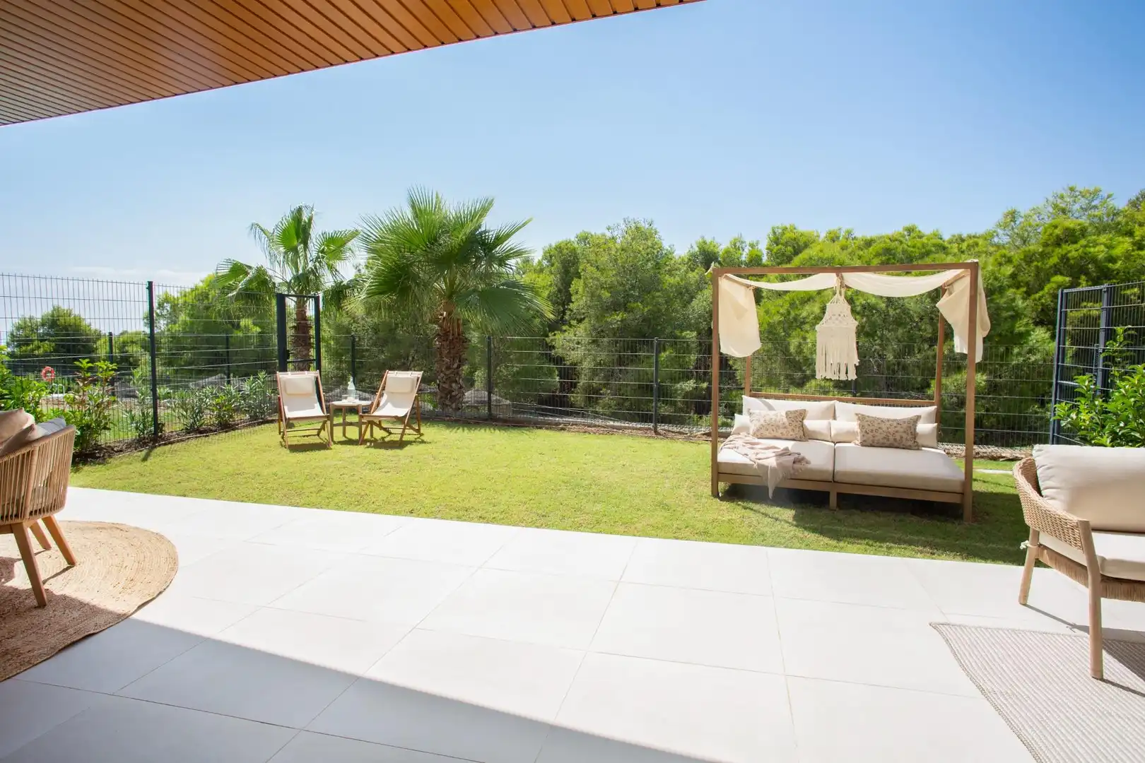 Apartamento con piscina en venta en El Higuerón, imagen 3