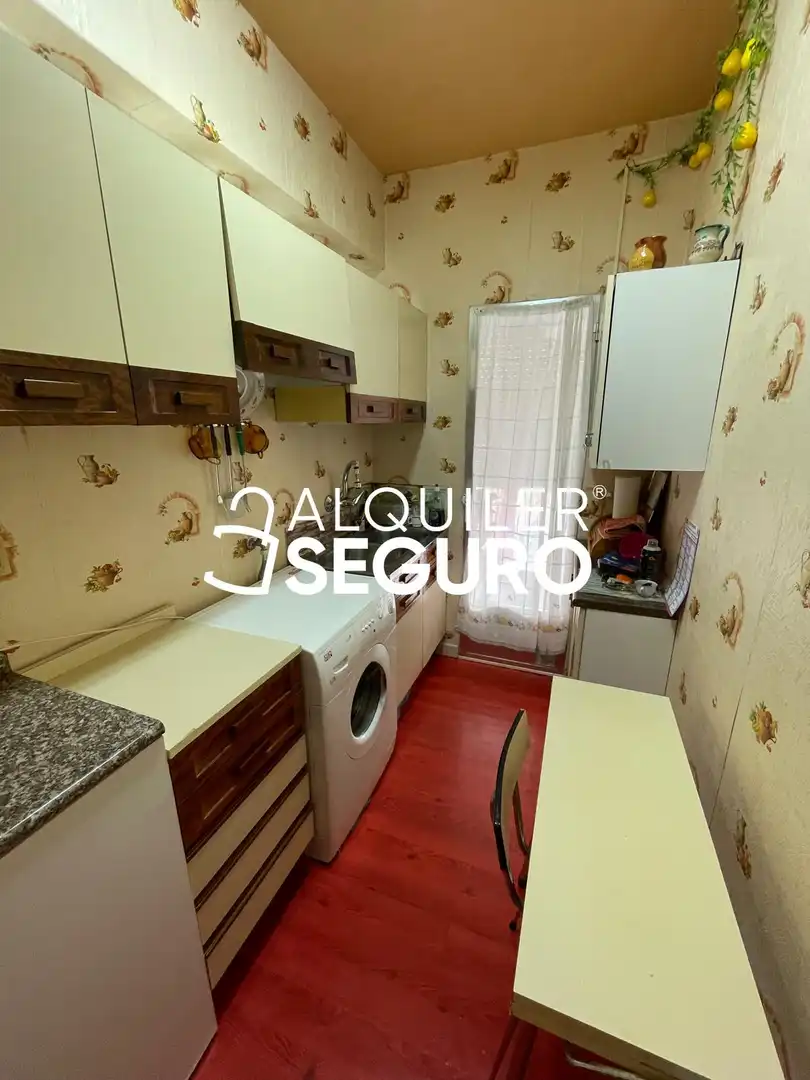 Kitchen of Flat for rent in Madrid  with Terrace and Furnished