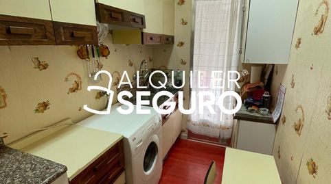 Photo 5 of Flat for rent in Fuendetodos, Los Cármenes, Madrid Capital