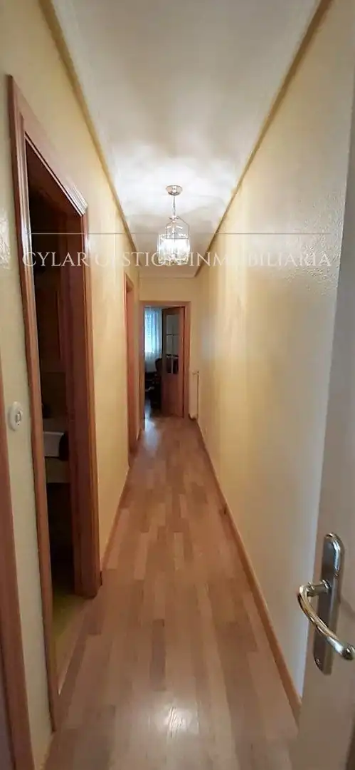 Flat for rent in Asturias, Carmelitas