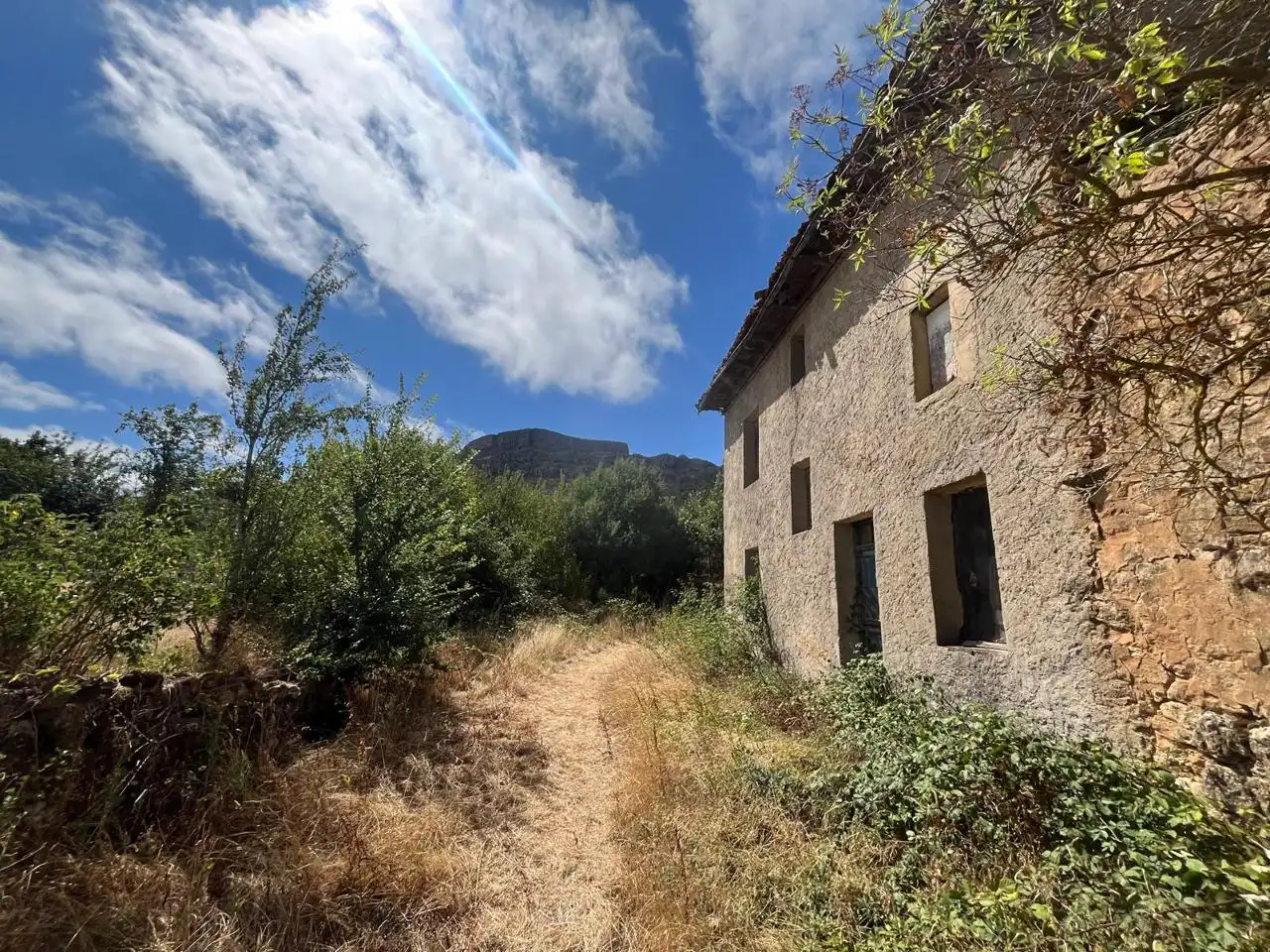 Houses for sale in Calle Arriba, Humada