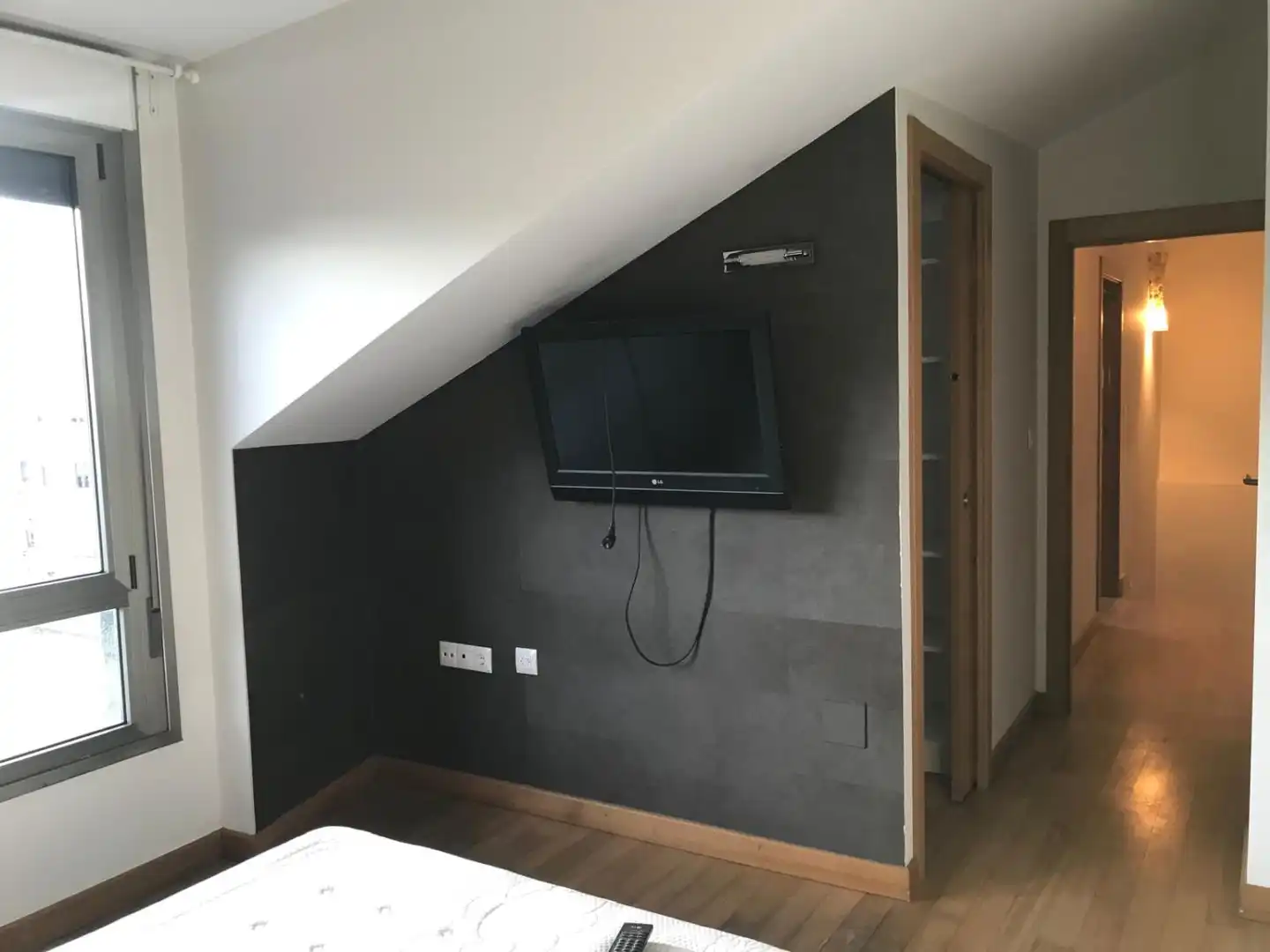 Habitación de Dúplex en venta en Torrelavega  con Aire acondicionado y Calefacción