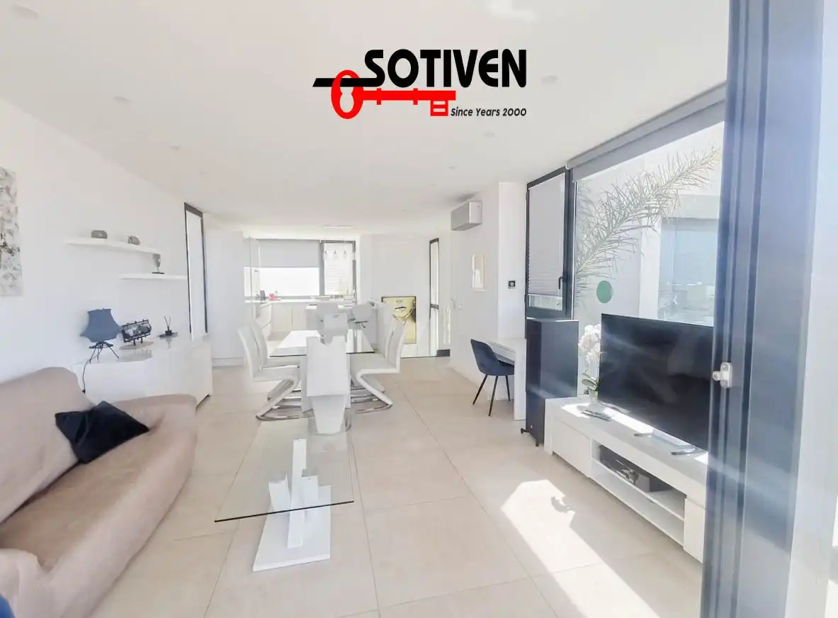 Casa o chalet en venta en Adeje con Jardín privado, Terraza y Piscina