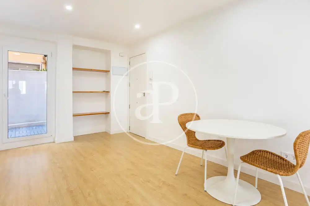 Wohnung zur Miete in Valencia mit Klimaanlage, Heizung und Terrasse