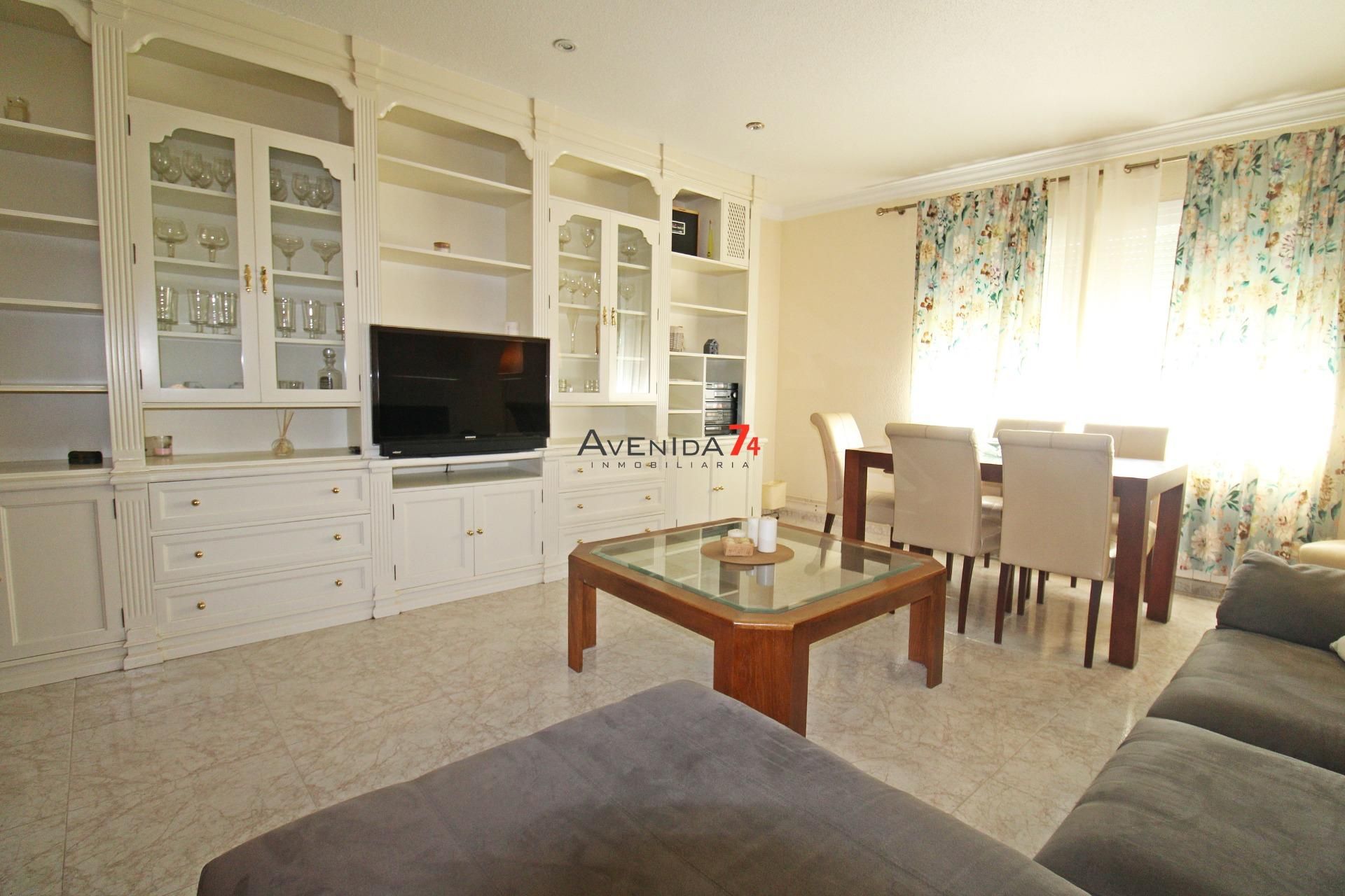Living room of House or chalet for sale in Lorca  with Air Conditioner, Terrace and Storage room