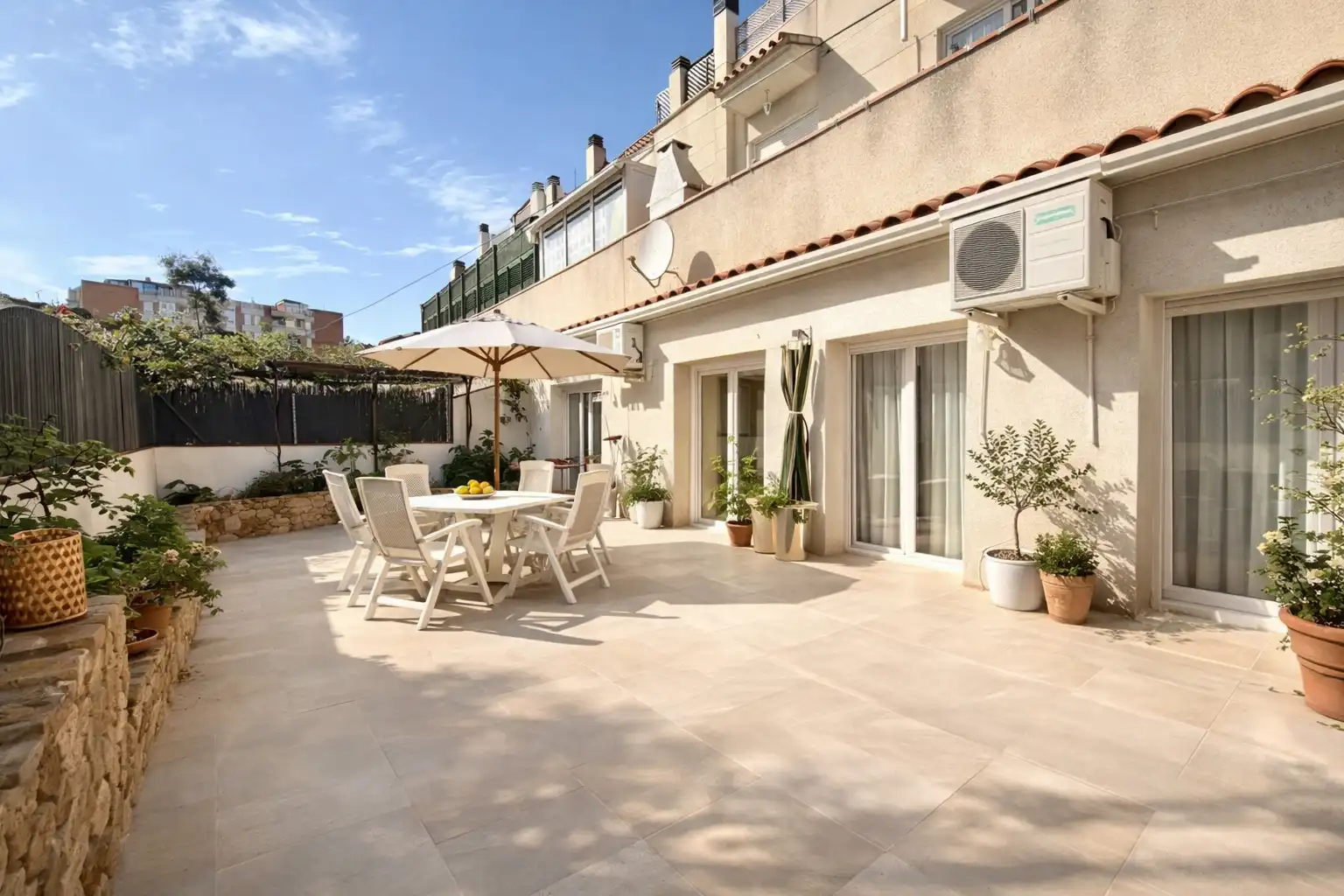 Terraza de Planta baja en venta en Lloret de Mar con Aire acondicionado, Calefacción y Jardín privado