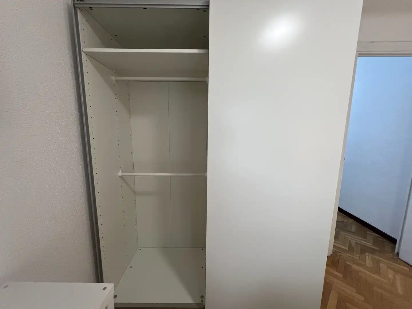 Dormitori de Pis de lloguer en Madrid amb Calefacció, Moblat i Rentadora