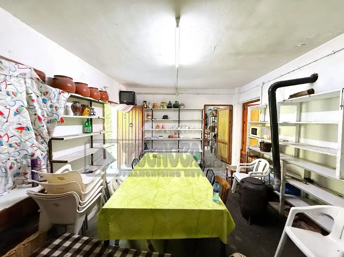 Haus oder Chalet zum Verkauf in Villalba de la Sierra mit Privatgarten und Terrasse