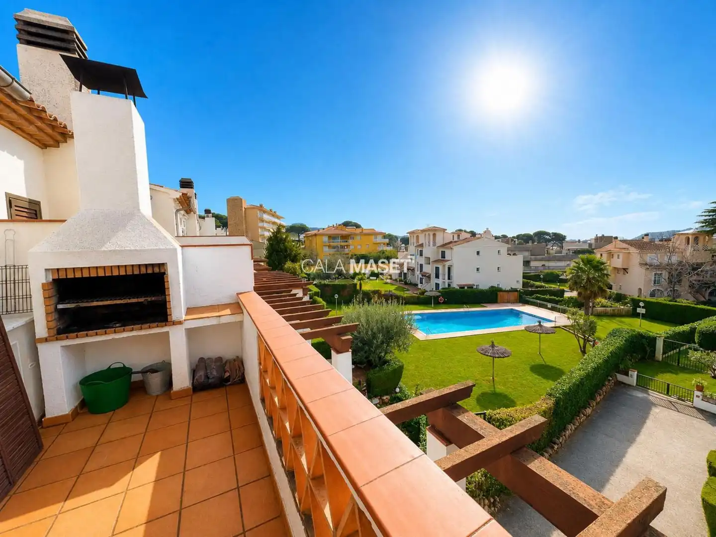 Garden of Apartments for rent in Castell d'Aro, Platja d'Aro i s'Agaró  with Swimming Pool, Oven and Microwave