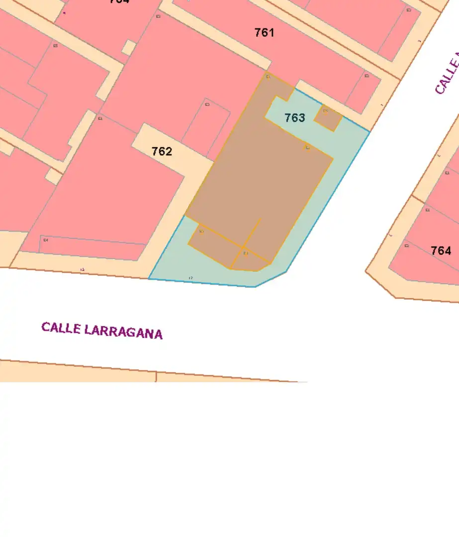 Industrial building for sale in C/ Miravalles, imagen 3