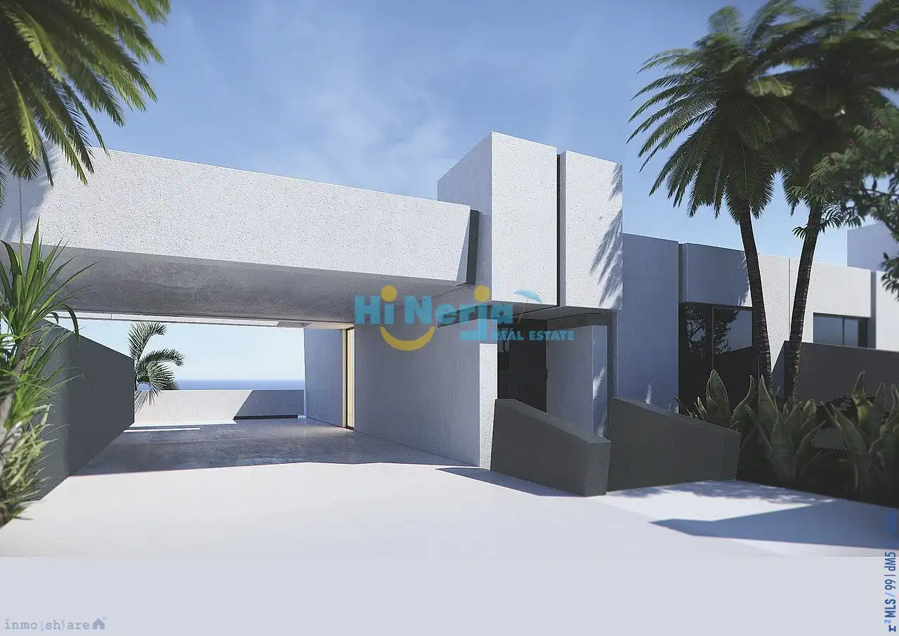 Chalet con piscina en venta en Torre del Mar, imagen 4