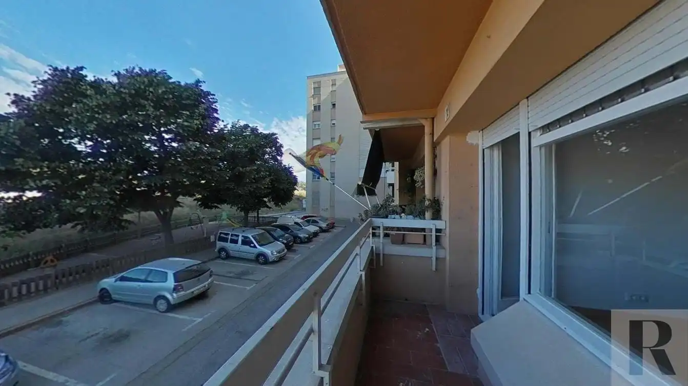 Vista exterior de Pis en venda en Sabadell amb Terrassa i Balcó