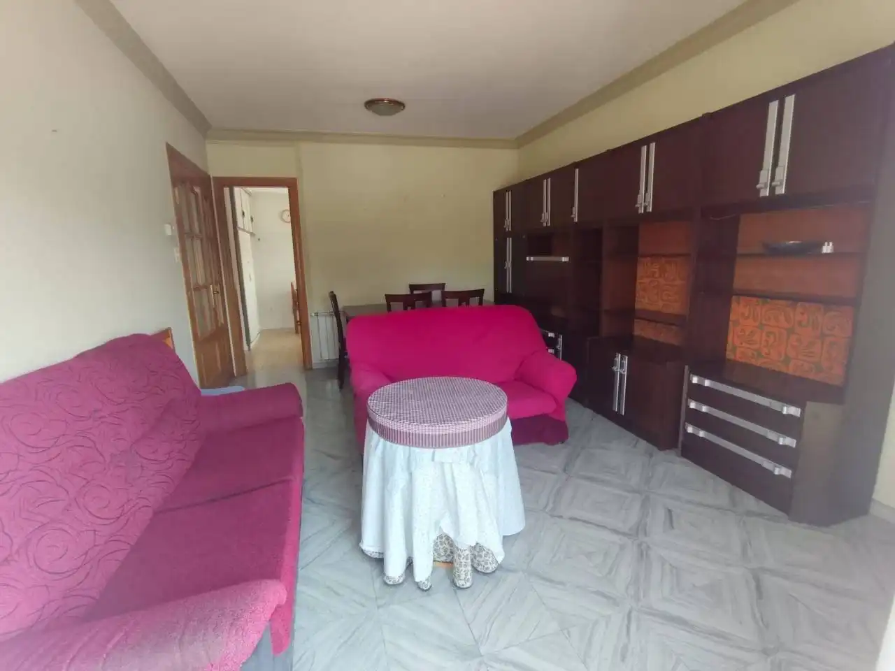 Sala de estar de Piso en venta en Caldes de Montbui con Calefacción, Terraza y Trastero