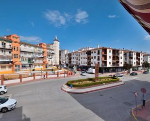 Vista exterior de Pis en venda en Ronda amb Terrassa, Traster i Balcó