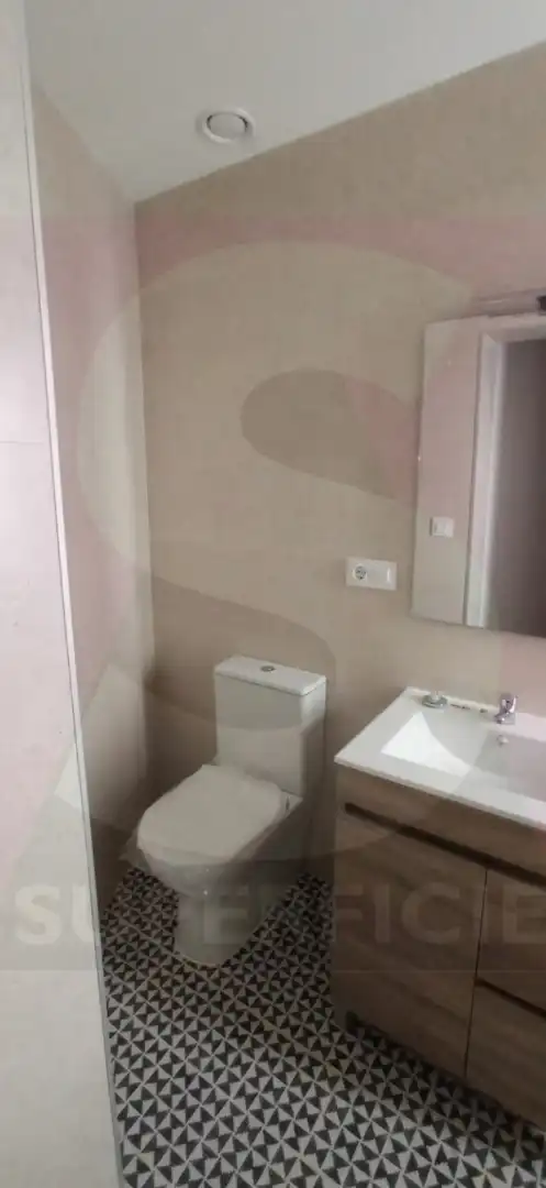 Bany de Pis en venda en Badajoz amb Aire condicionat, Calefacció i Parquet