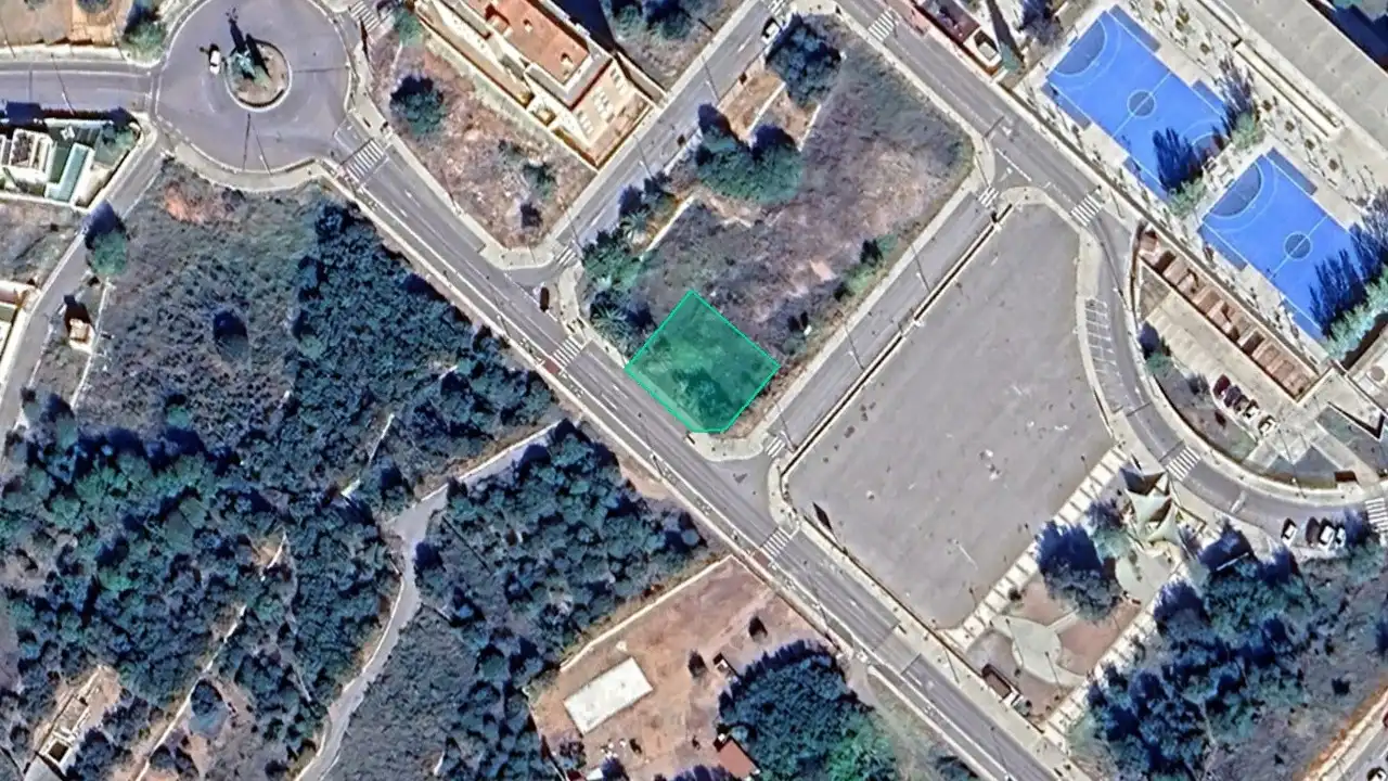 Rural land for sale in C/ Luxemburgo