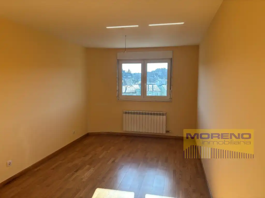 Habitación de Piso en venta en Sarria