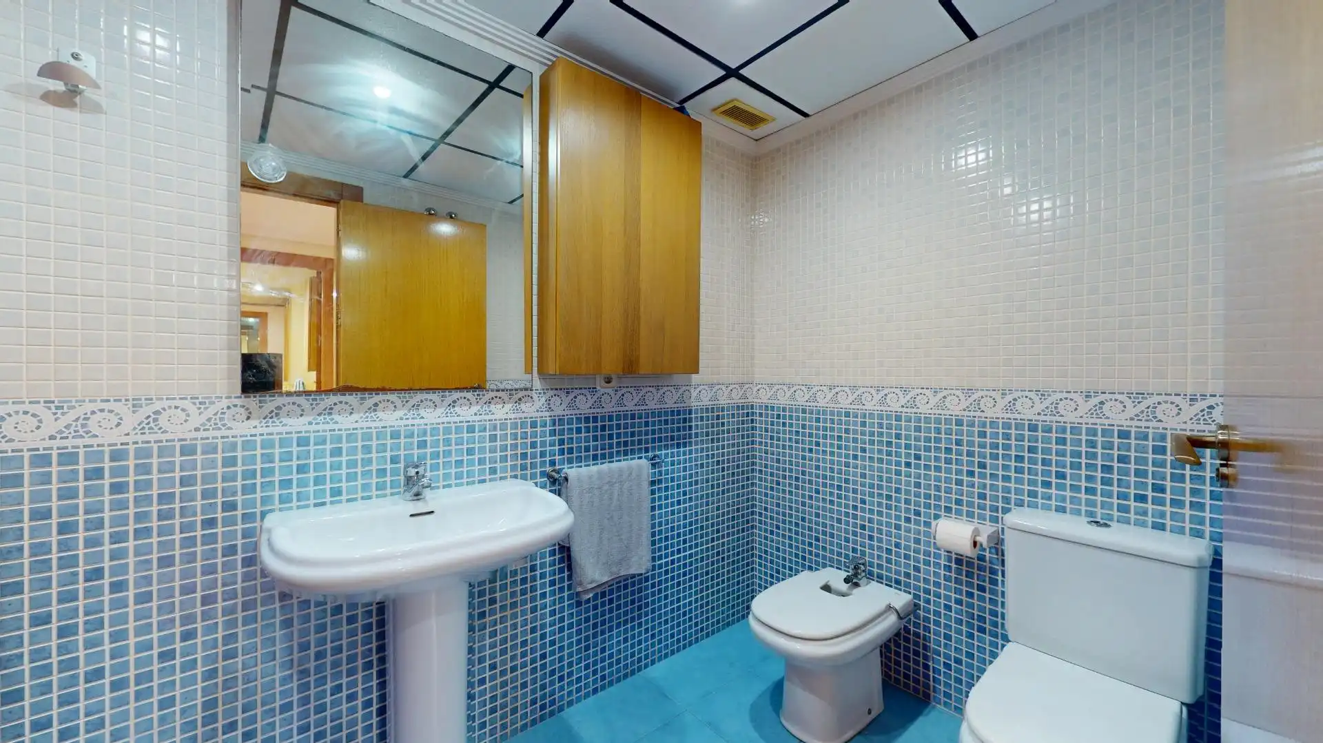 Bany de Apartament en venda en Los Alcázares amb Aire condicionat, Calefacció i Terrassa