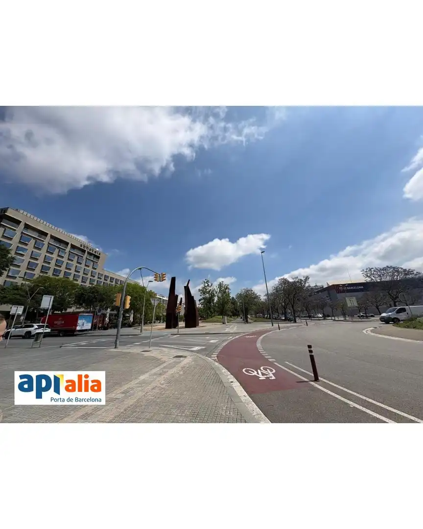 Vista exterior de Apartament en venda en Sant Feliu de Llobregat