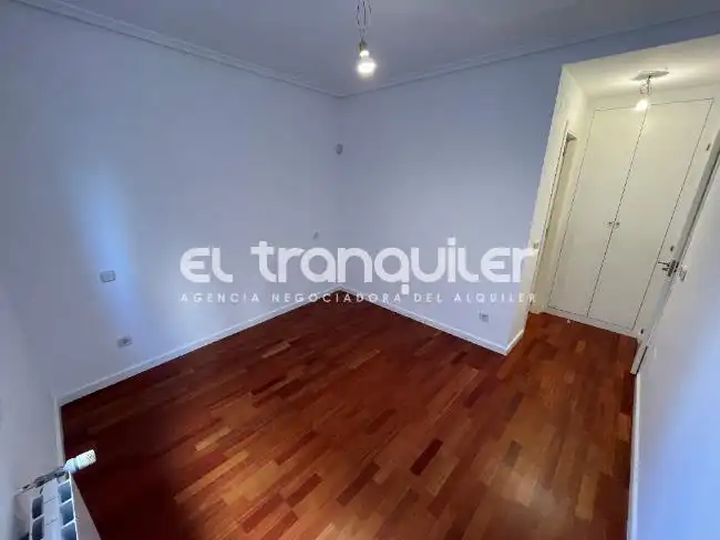 Bedroom of Flat for rent in Collado Villalba  with Storage room, Washing machine and Alarm