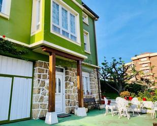 Exterior view of House or chalet for sale in Santander