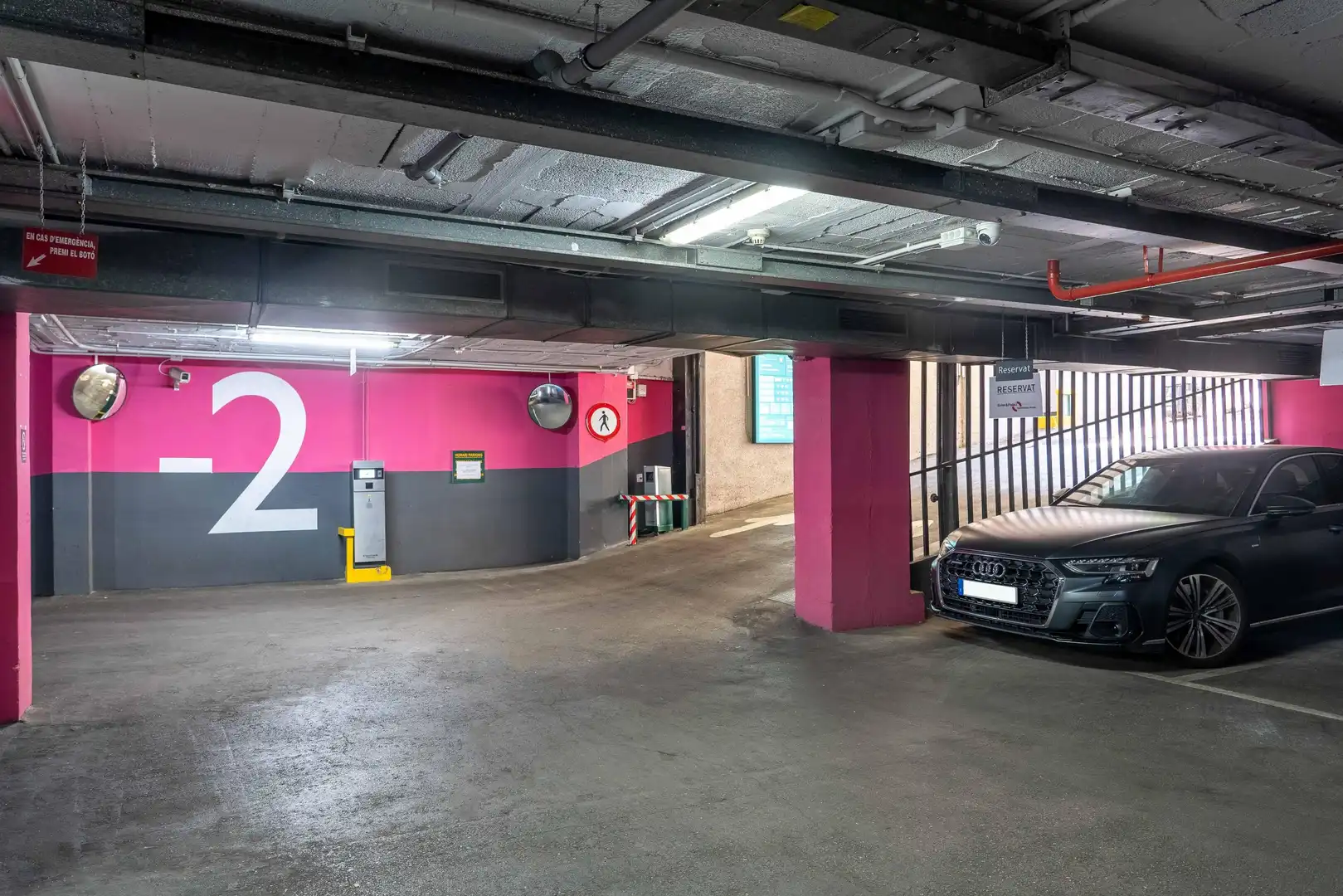 Parking of Garage for rent in Barcelona