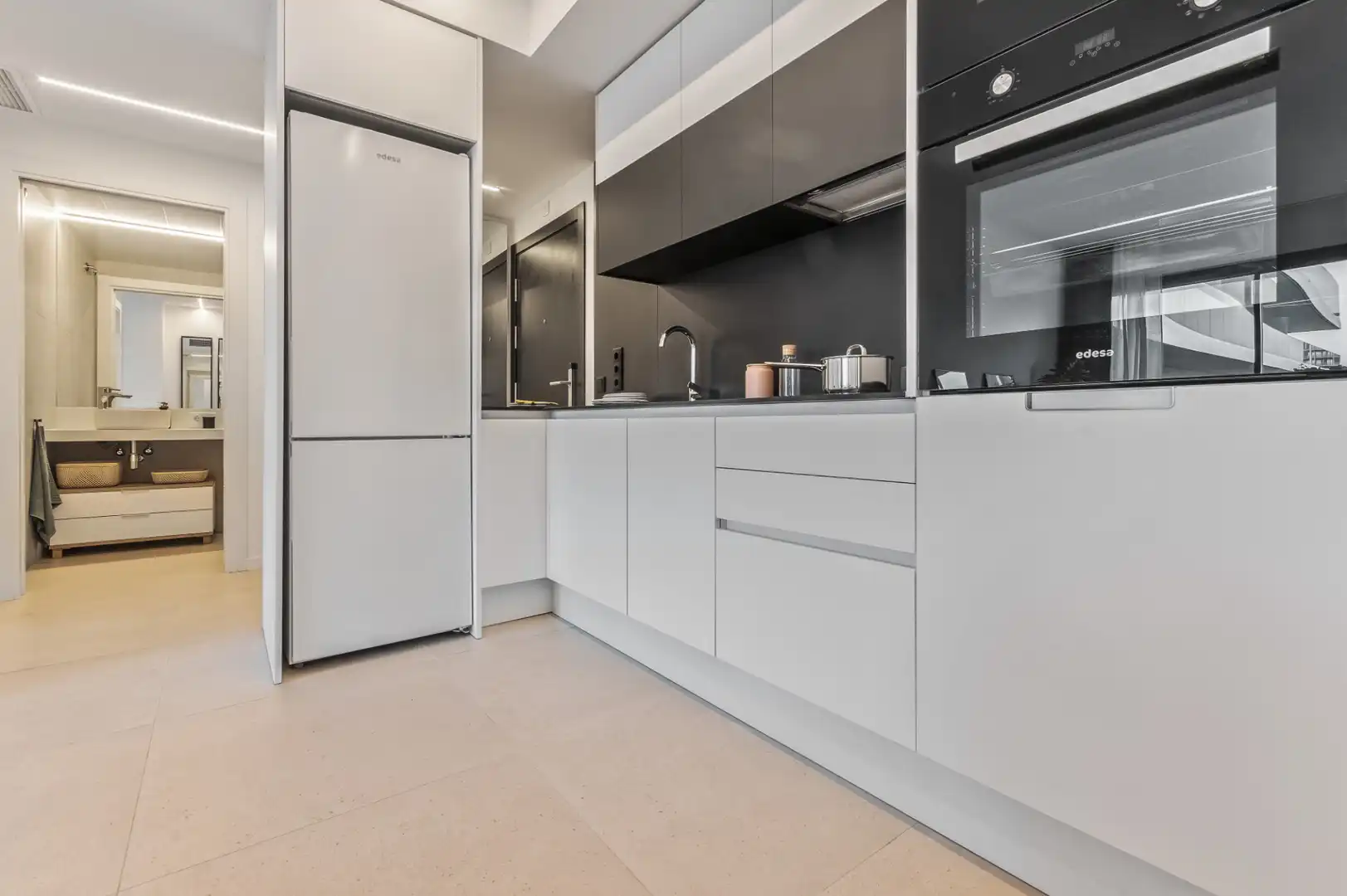 Cocina de Piso en venta en Barcelona con Aire acondicionado, Calefacción y Terraza