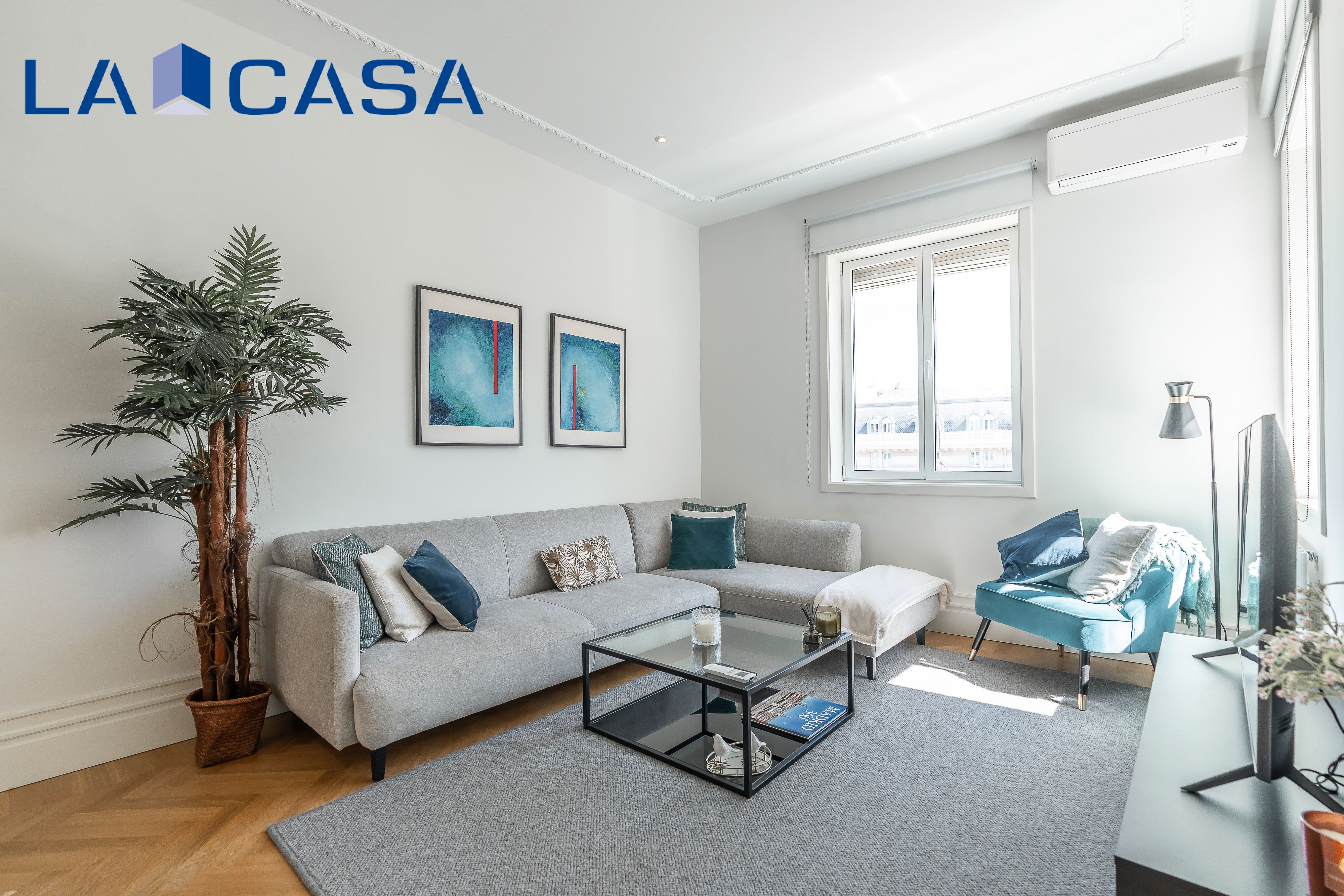 Piso en venta en Calle de San Agustín, Cortes - Huertas, Centro