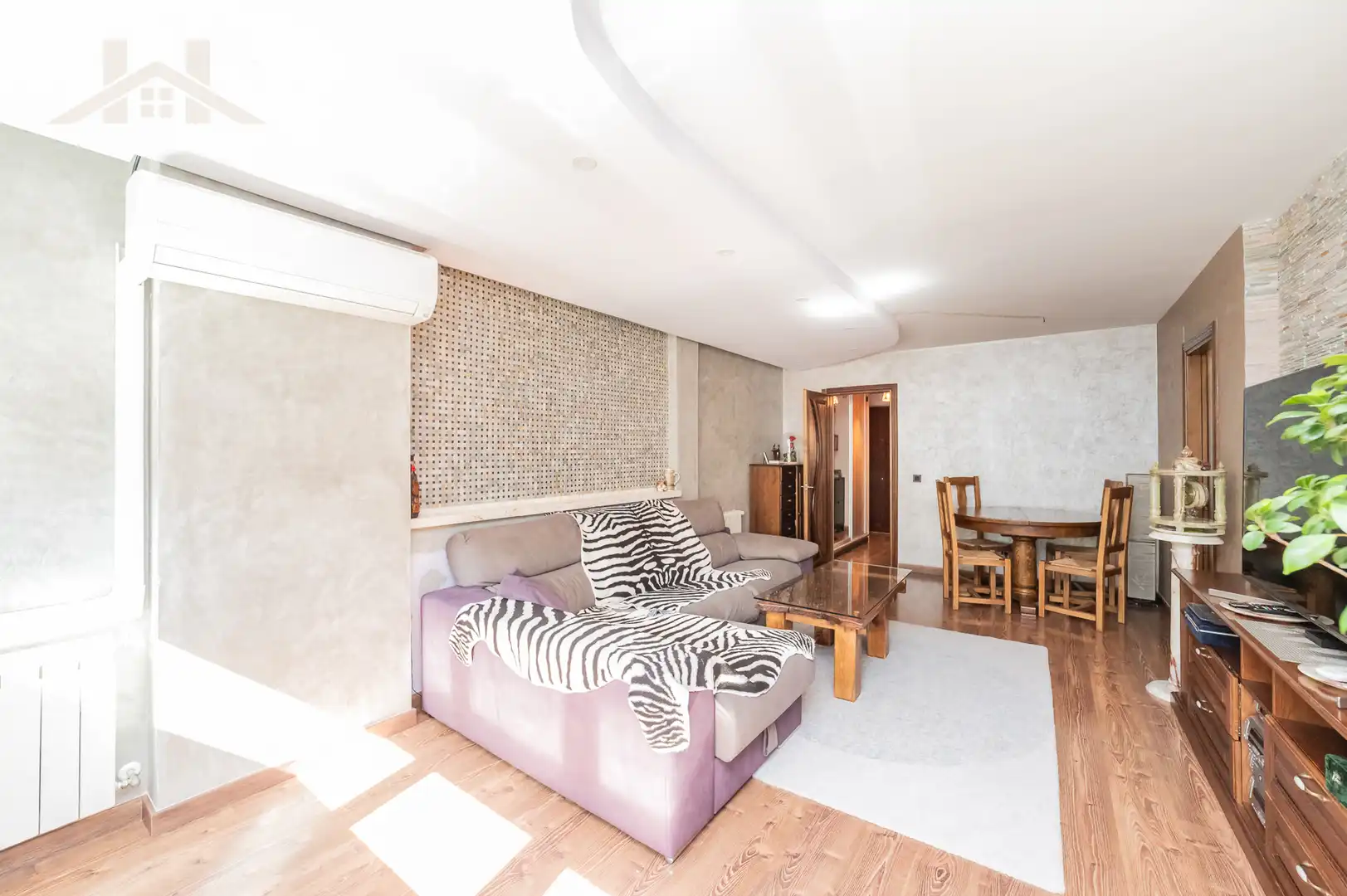 Living room of Flat for sale in Fuenlabrada  with Air Conditioner, Heating and Furnished