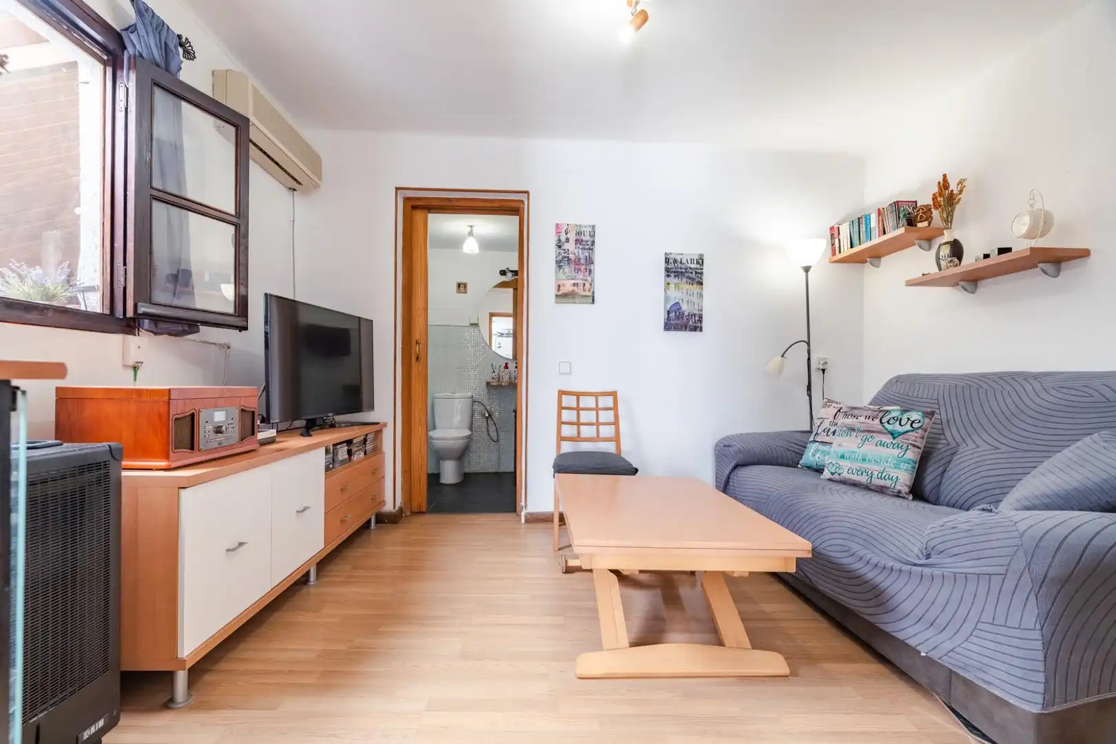 Wohnzimmer von Einfamilien-Reihenhaus zum Verkauf in  Tarragona Capital mit Klimaanlage