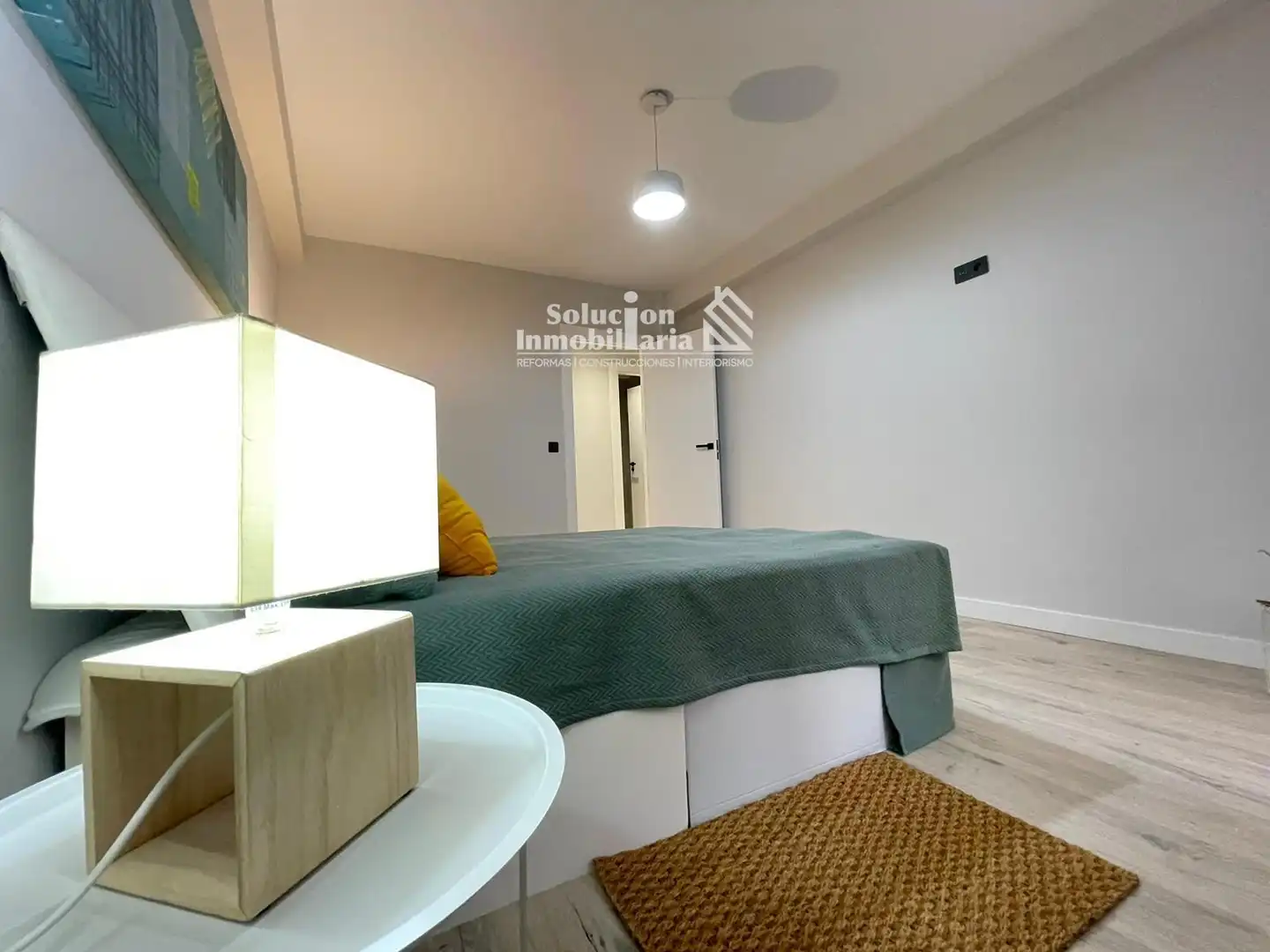 Bedroom of Flat for sale in San Bernardo - Carmelitas - Campus