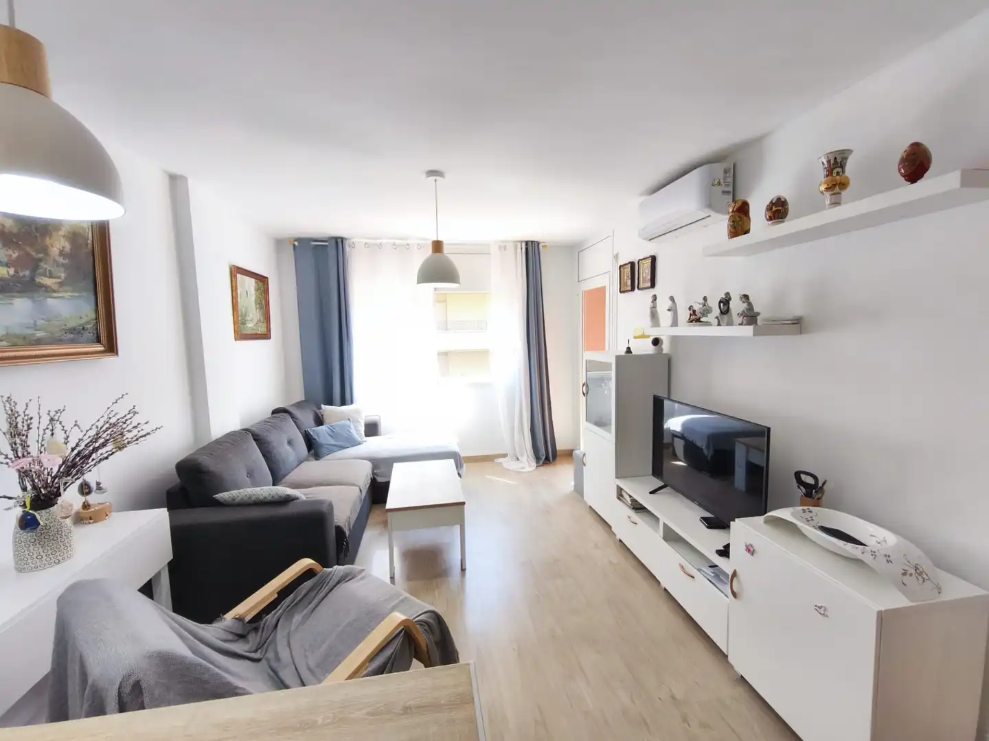 Sala de estar de Apartamento en venta en Cambrils con Aire acondicionado, Parquet y Terraza