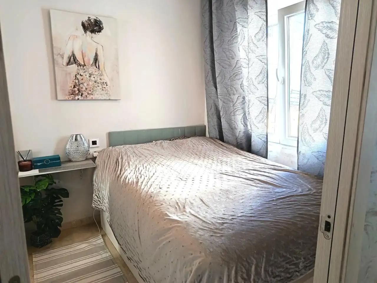 Habitación de Piso en venta en Oliva con Aire acondicionado