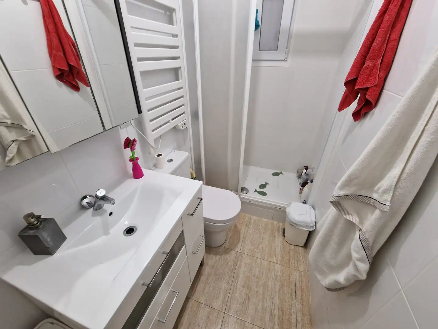 Bathroom of Flat for sale in Barcelona  with Heating, Parquet flooring and Oven