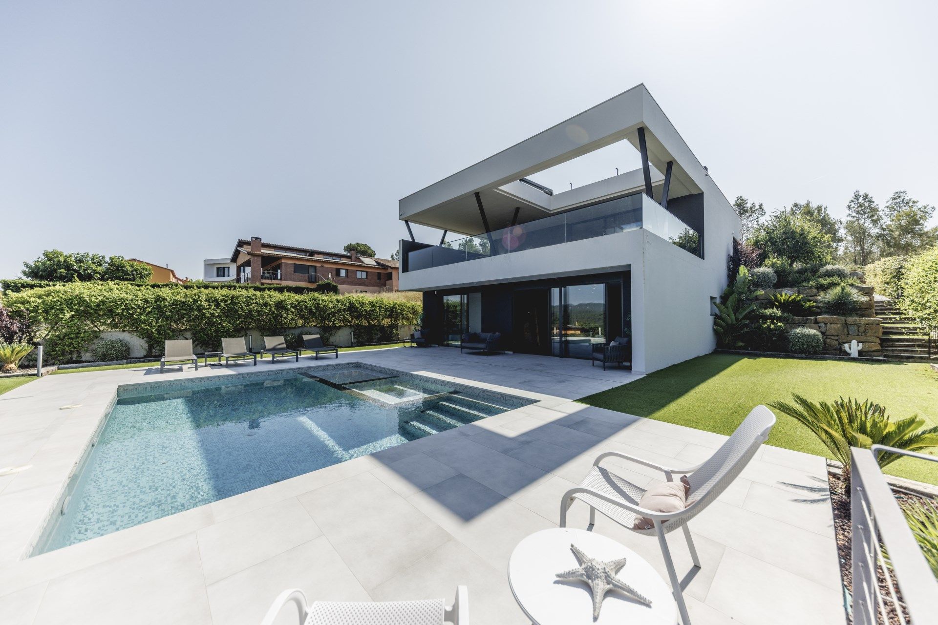 Exterior view of Houses for sale in Sant Julià de Ramis  with Air Conditioner, Heating and Terrace