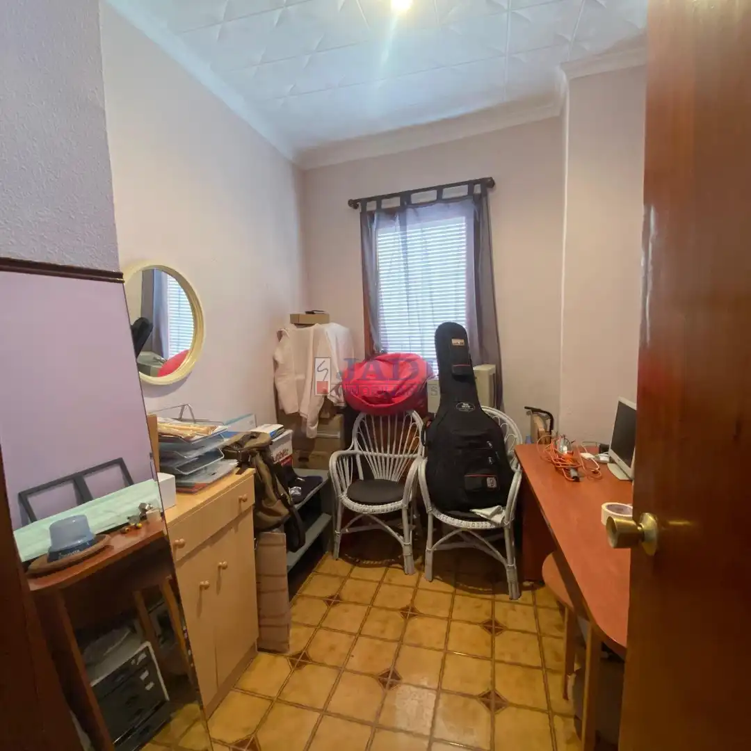 Habitación de Piso en venta en Valdepeñas con Aire acondicionado y Calefacción