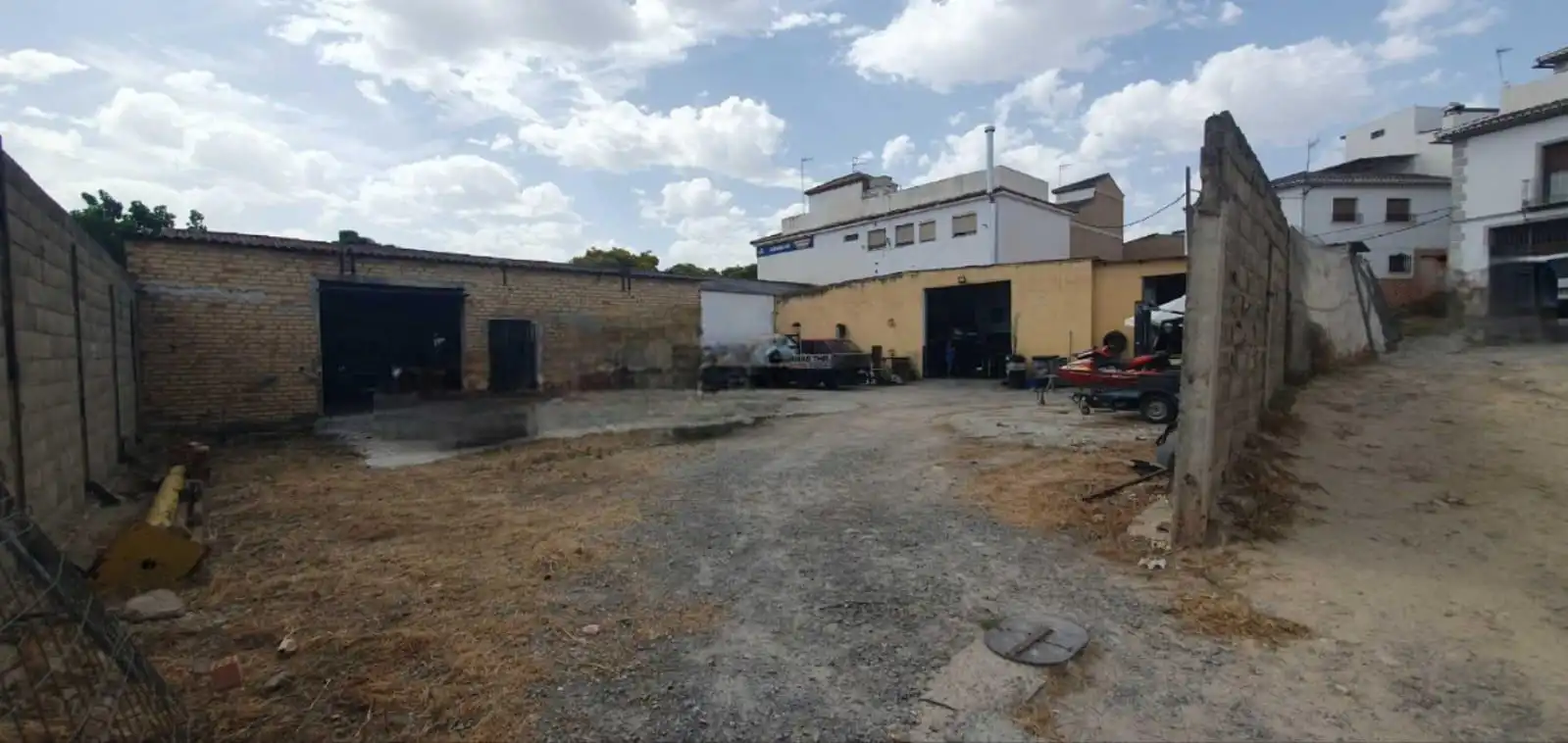 Exterior view of Industrial buildings for sale in Antequera