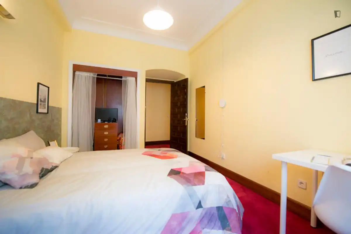 Room in Abandoibarra - Guggenheim
