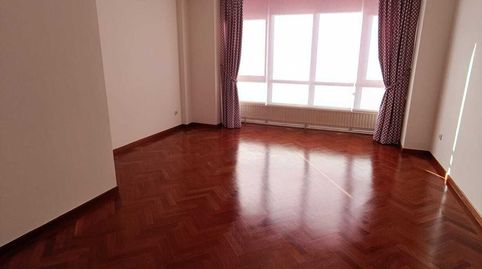 Photo 2 of Flat for rent in Los Rosales, A Coruña Capital
