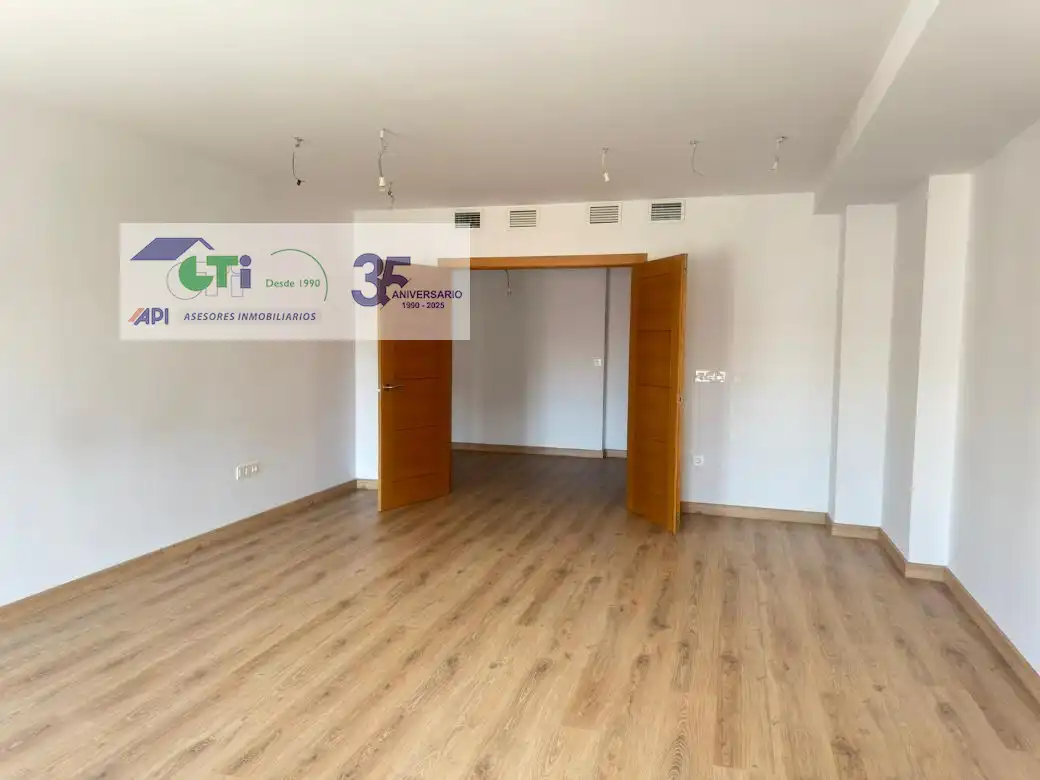 Flat for sale in Zaragoza