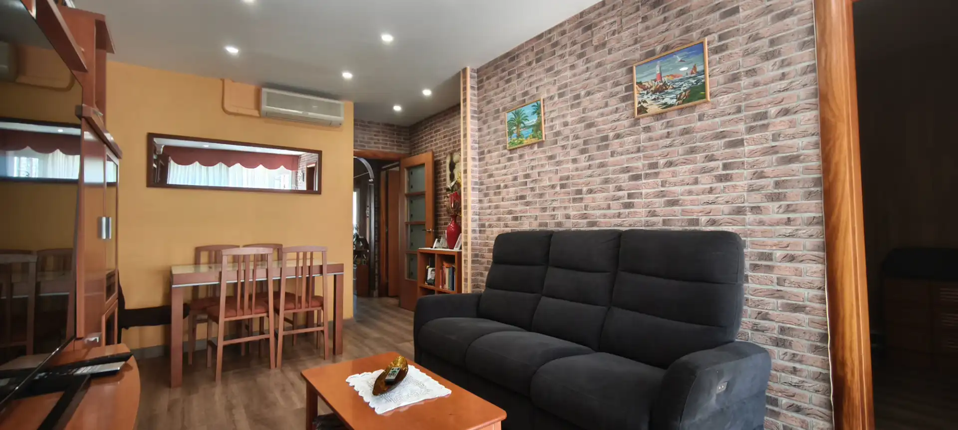 Sala de estar de Casa o chalet en venta en Montgat con Aire acondicionado, Jardín privado y Terraza