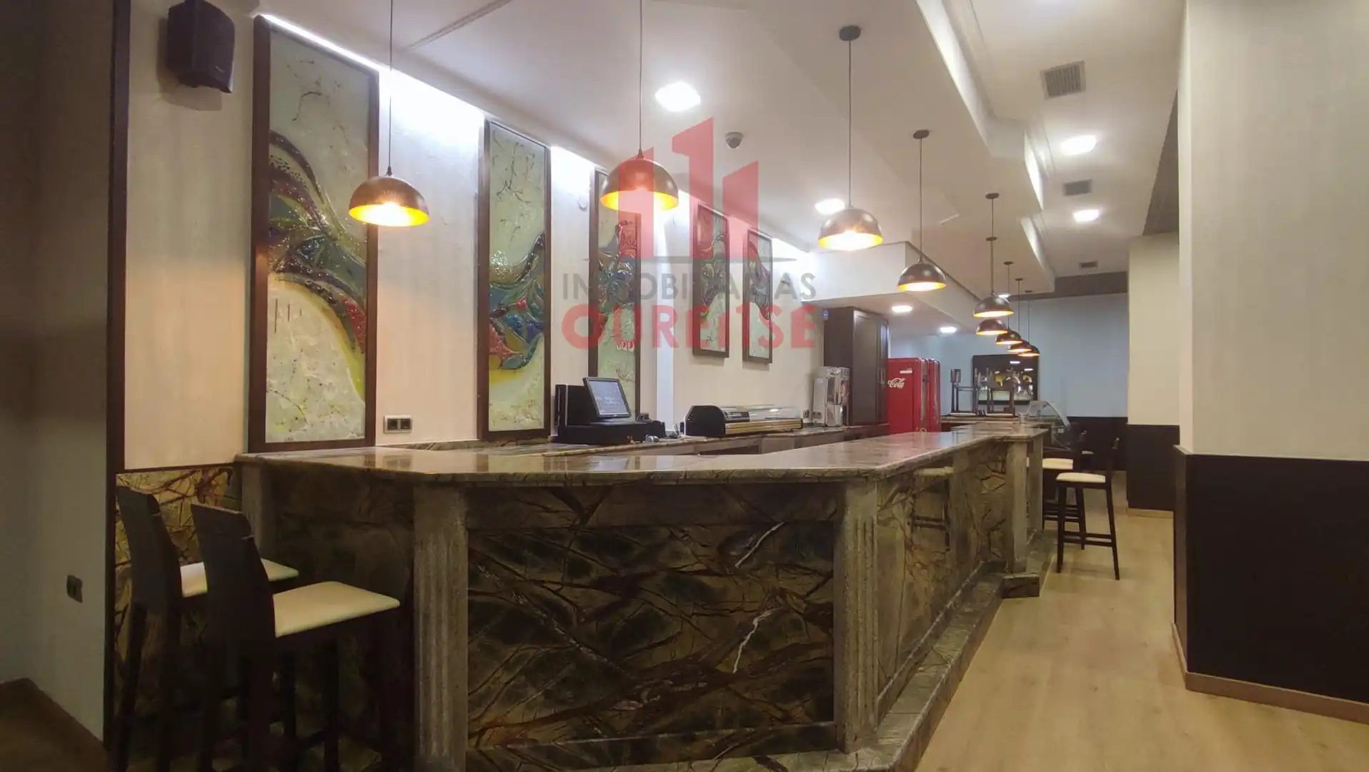 Local de alquiler en Ourense Capital  con Amueblado