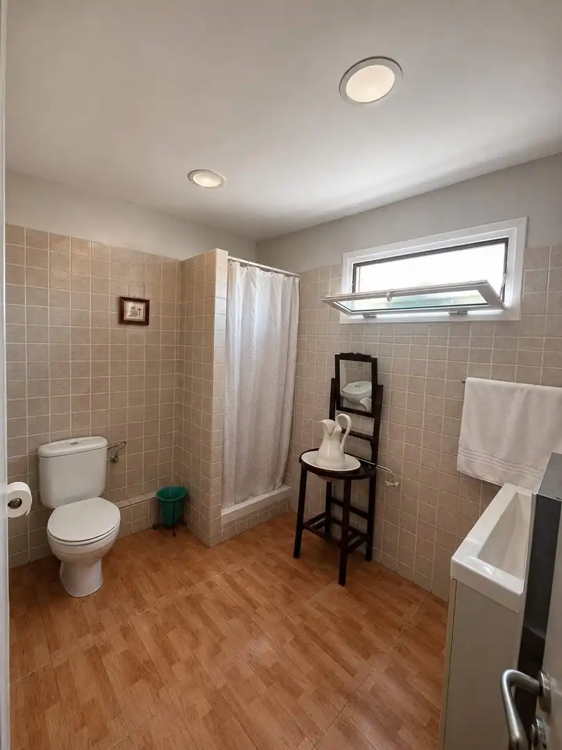 Bathroom of Office for rent in Barcelona