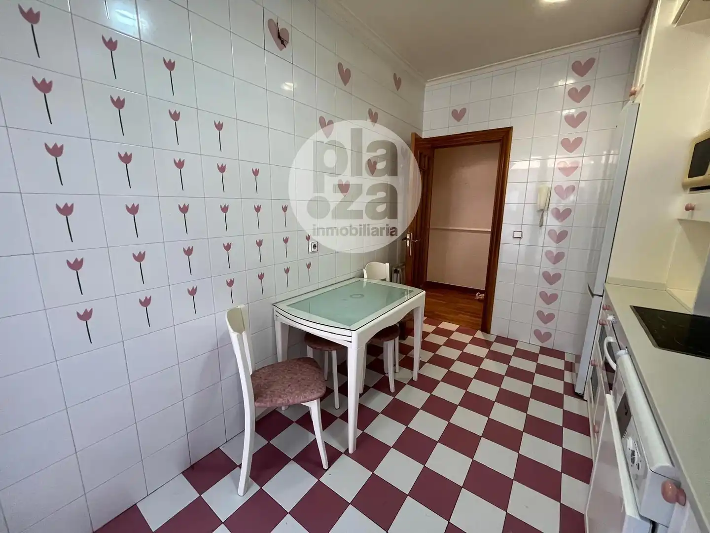 Bedroom of Flat for rent in Burgos  with Heating, Private garden and Terrace