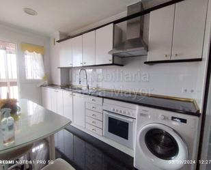 Kitchen of Flat for sale in Salamanca Capital  with Balcony