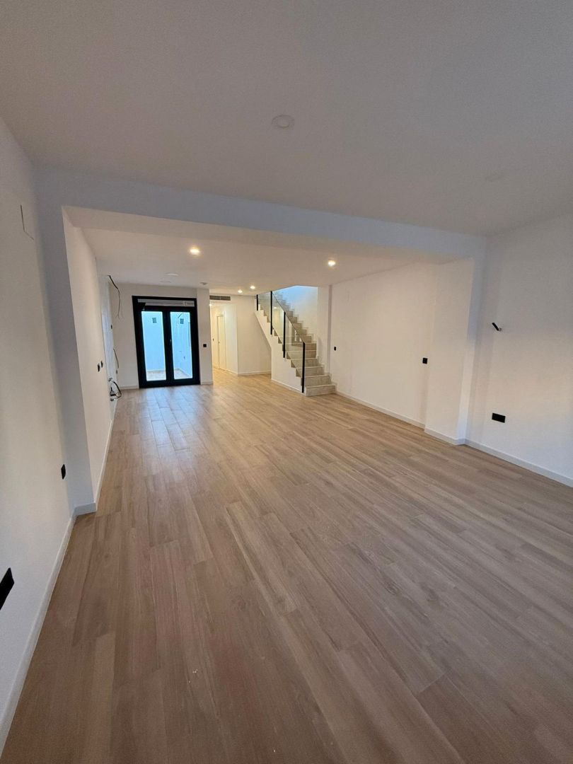 House or chalet for sale in Badajoz Capital  with Air Conditioner, Terrace and Storage room