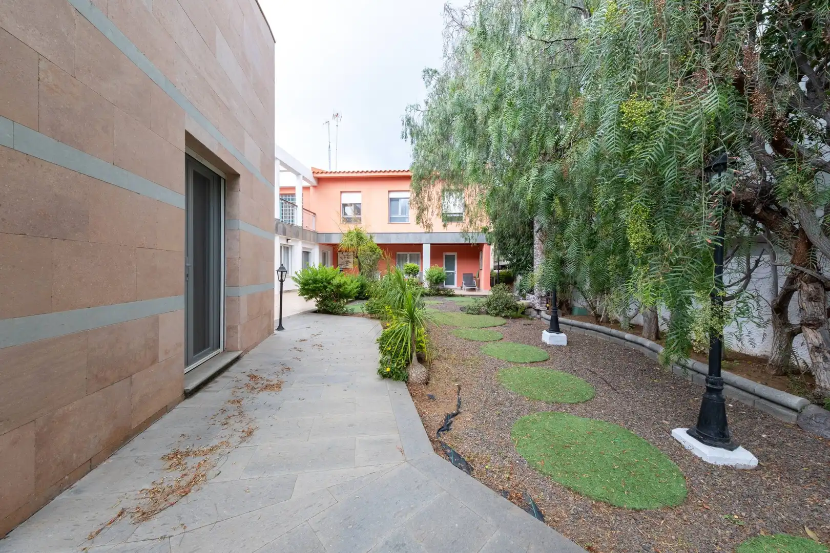Vista exterior de Casa o chalet en venta en Las Palmas de Gran Canaria con Aire acondicionado, Jardín privado y Terraza