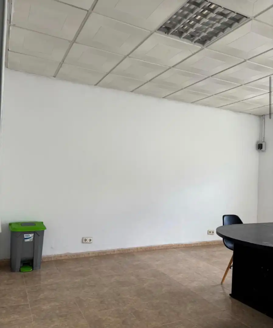 Industrial building to rent in Panade 12, imagen 4