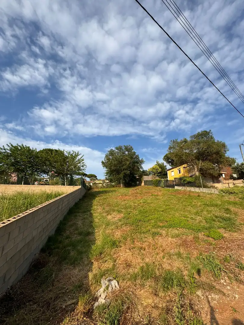Terreny residencial en venda a Carrer Enric Morera, imagen 2